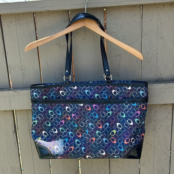 Coach Signature Chelsea Heritage Navy Zip Bag Large Purse in Excellent Condition - Picture 6 of 10